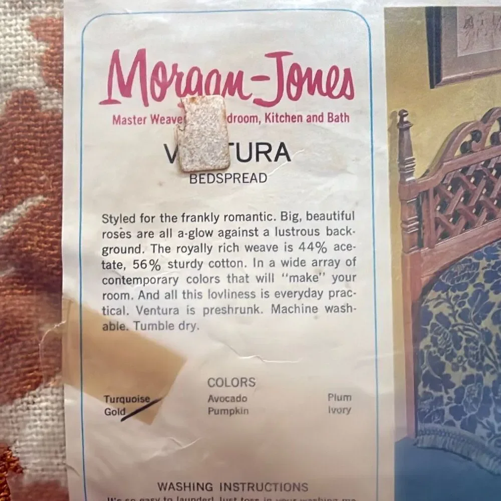 Vintage NOS Deadstock Morgan-Jones Ventura Bedspread Full Gold Floral Fringe